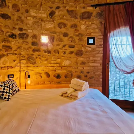 Casa Dolce Casa Al Castello ポッツォレンゴ