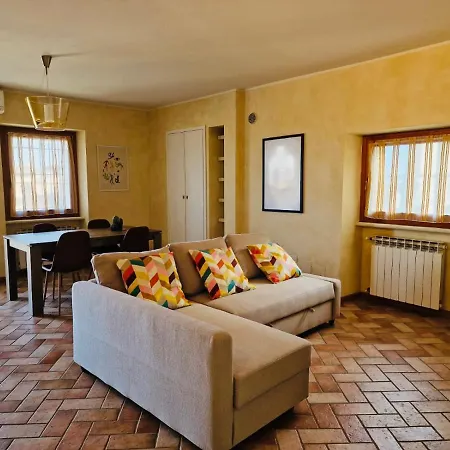 Casa Dolce Casa Al Castello アパート *